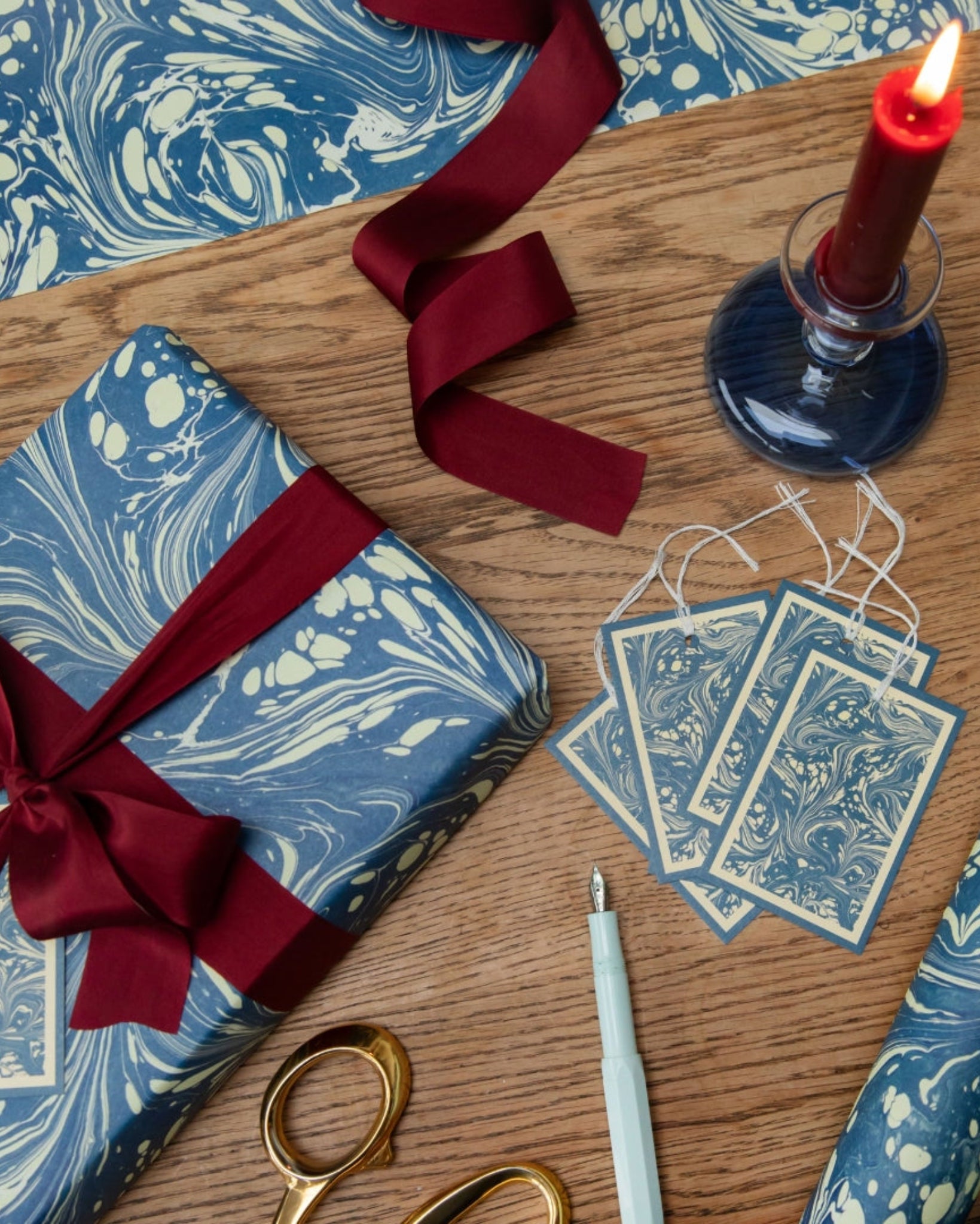 Issy Granger Blue Marbled Wrapping Set
